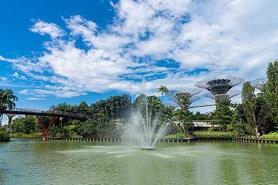 《一触即发》steam正式发售 物理基准爽快建造破坏